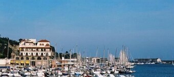 Hostal Portofino