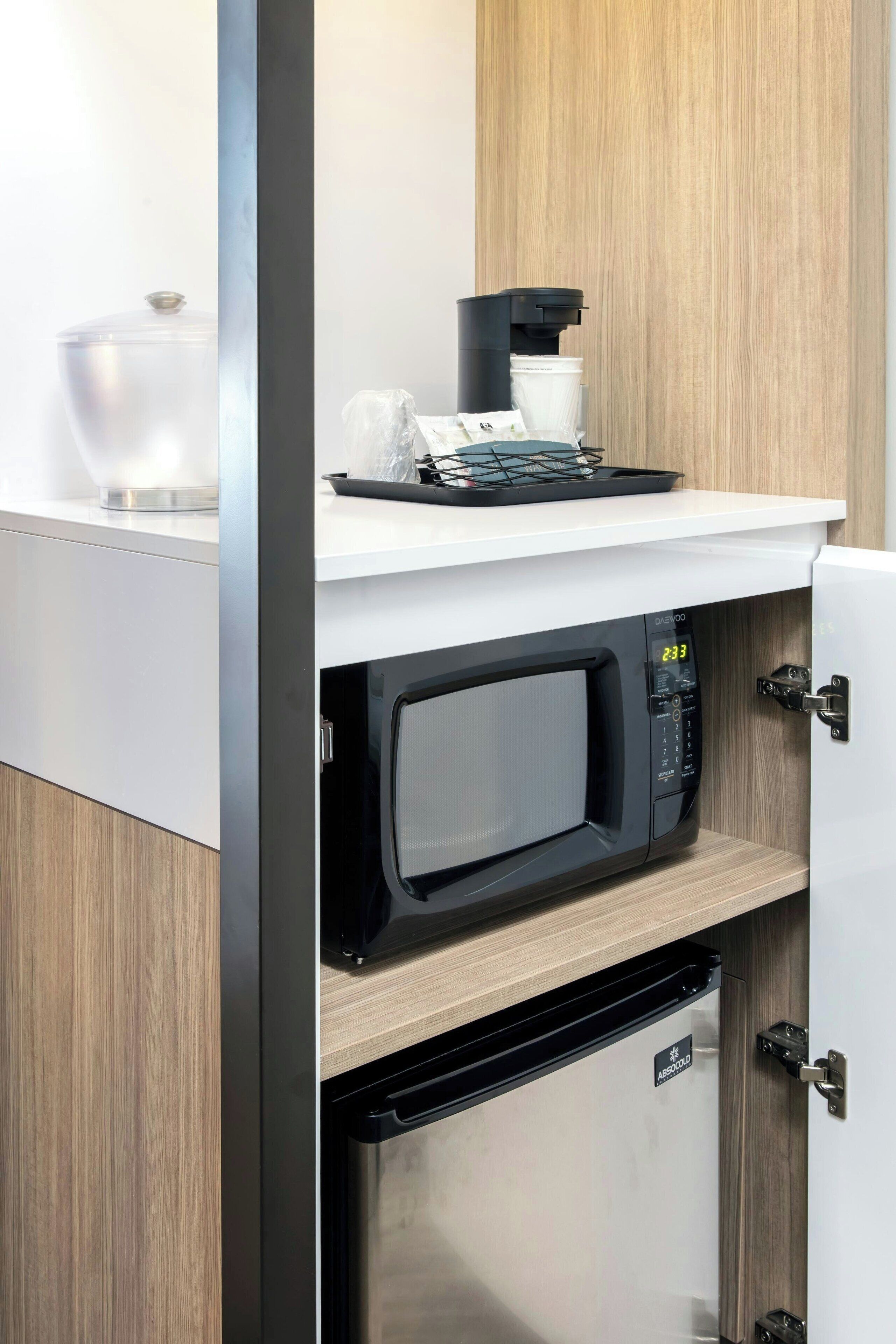 1 bedroom, in-room safe, desk, blackout curtains