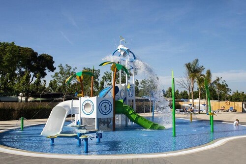 PA Camping La Llosa - Caravan Park