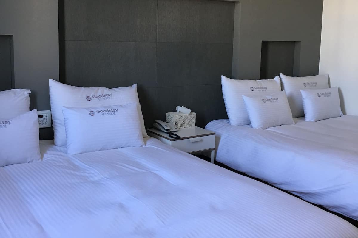 Blackout drapes, free WiFi, bed sheets