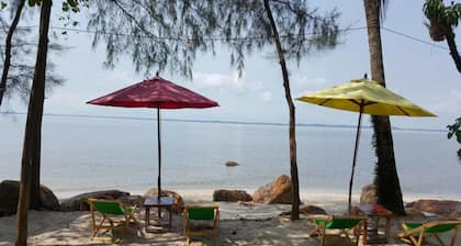 Yamadaya Beach Resort