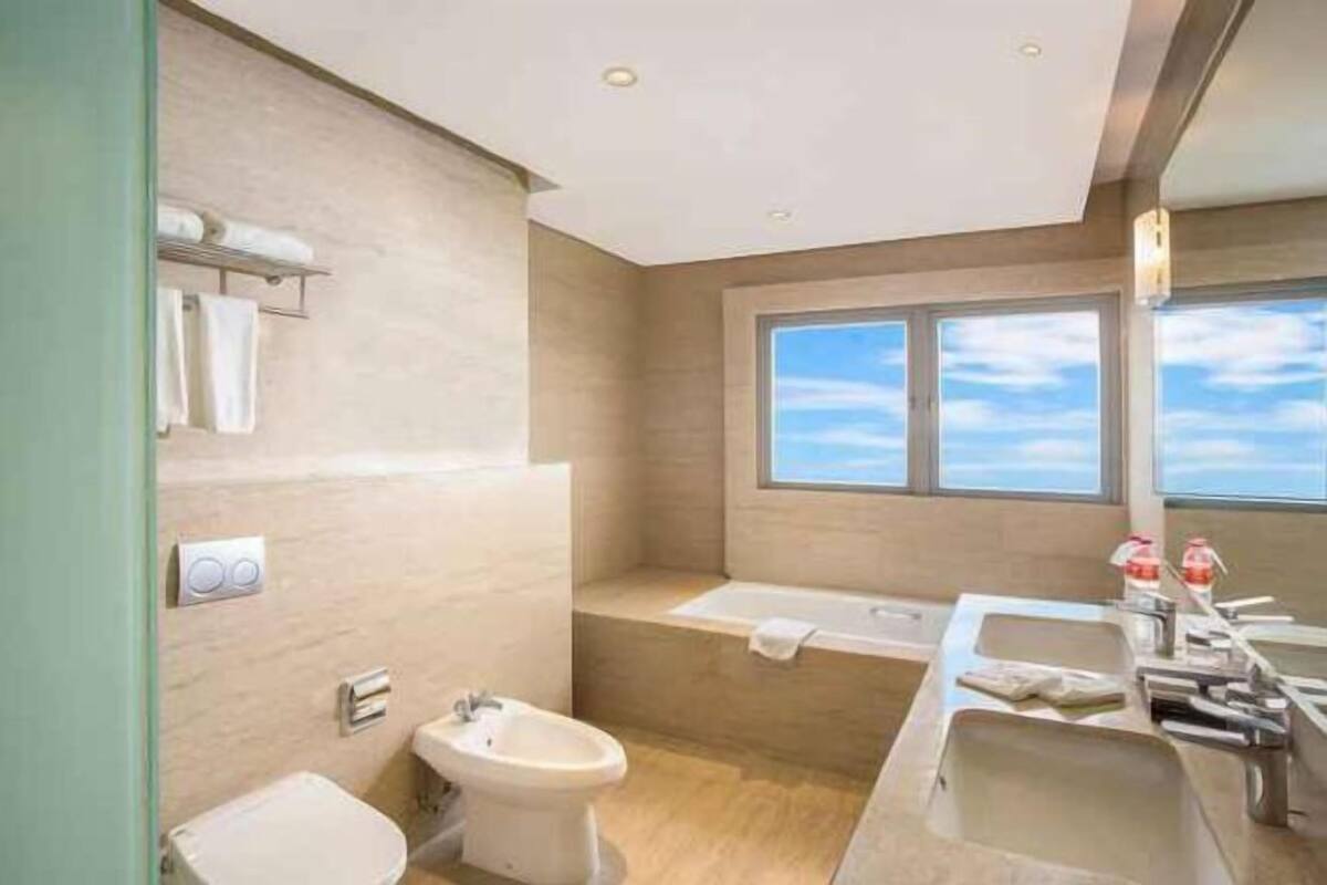 Bathroom | Shower, free toiletries, hair dryer, slippers