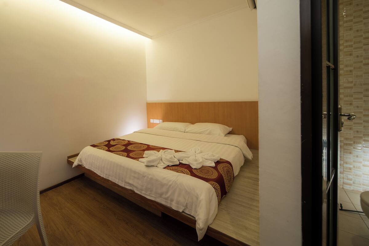 ห้องเอ็กเซกคิวทีฟ, เตียงคิงไซส์ 1 เตียง | โต๊ะทำงาน, เตารีด/โต๊ะรีดผ้า, Wi-Fi ฟรี