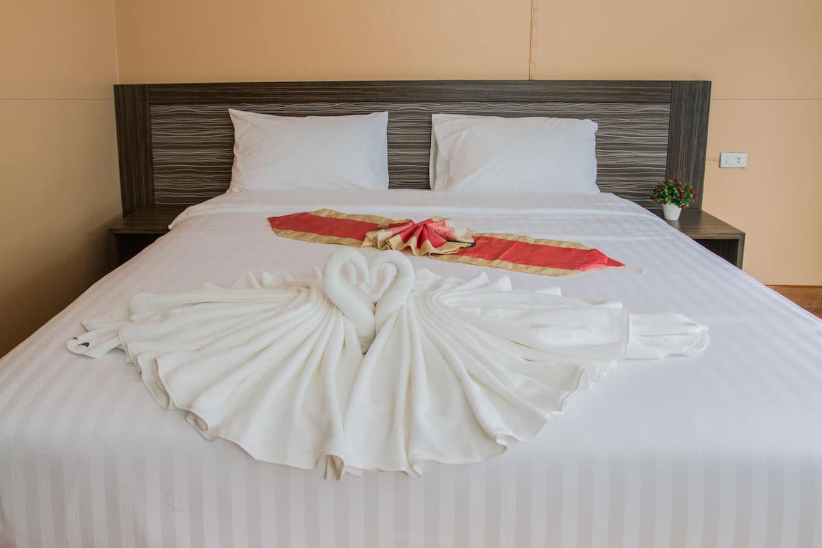 In-room safe, free WiFi