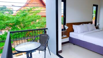 Deluxe Double Room, 1 King Bed, Non Smoking, Hill View | Balcony