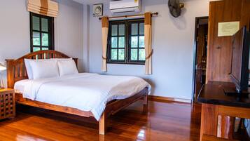 Superior Double Room | Escrivaninha, Wi-Fi de cortesia