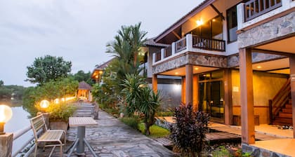 Baanrimnam Resort Trat