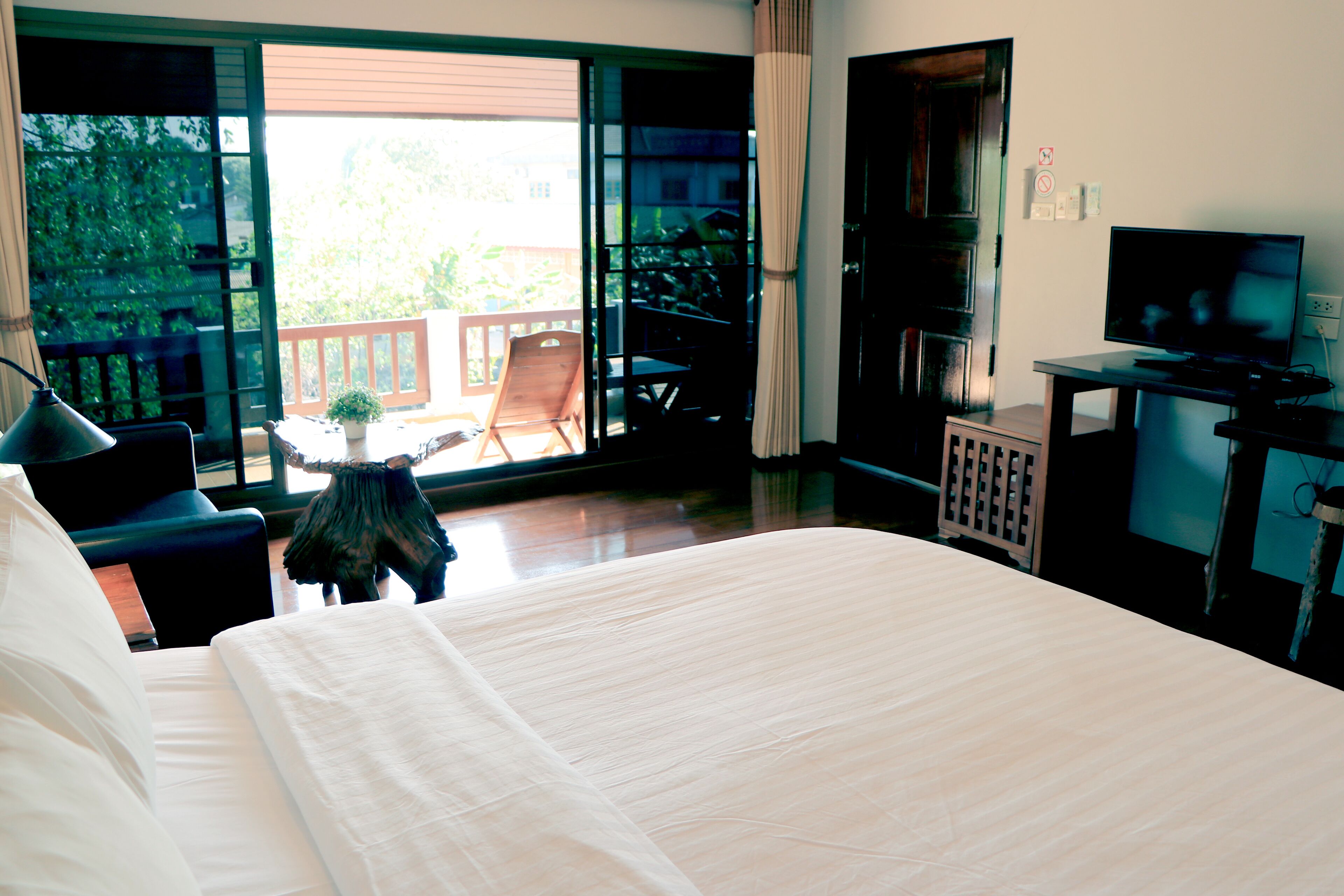 Bureau, Wi-Fi gratuit