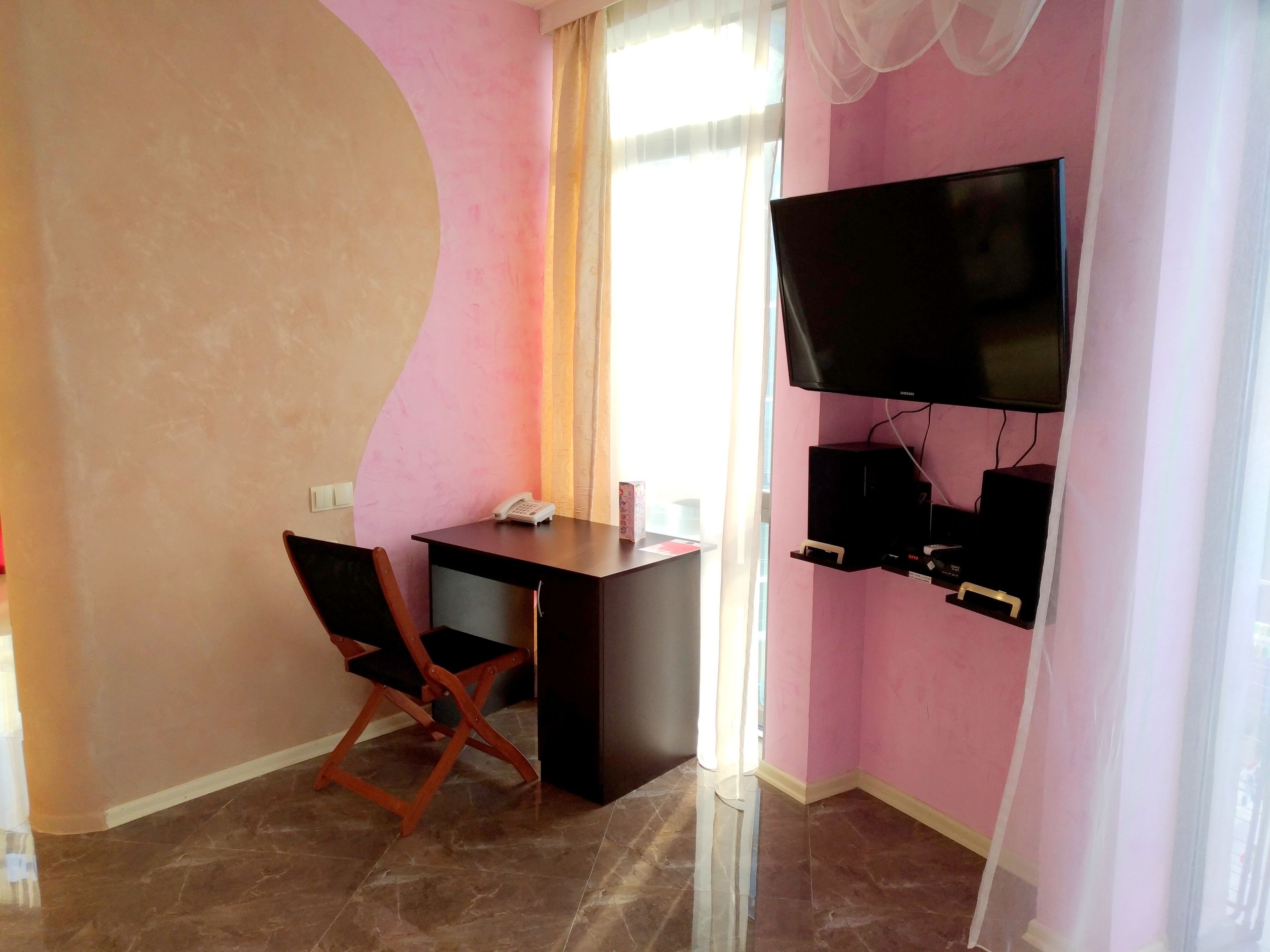 Foto - Rock Hotel First Line