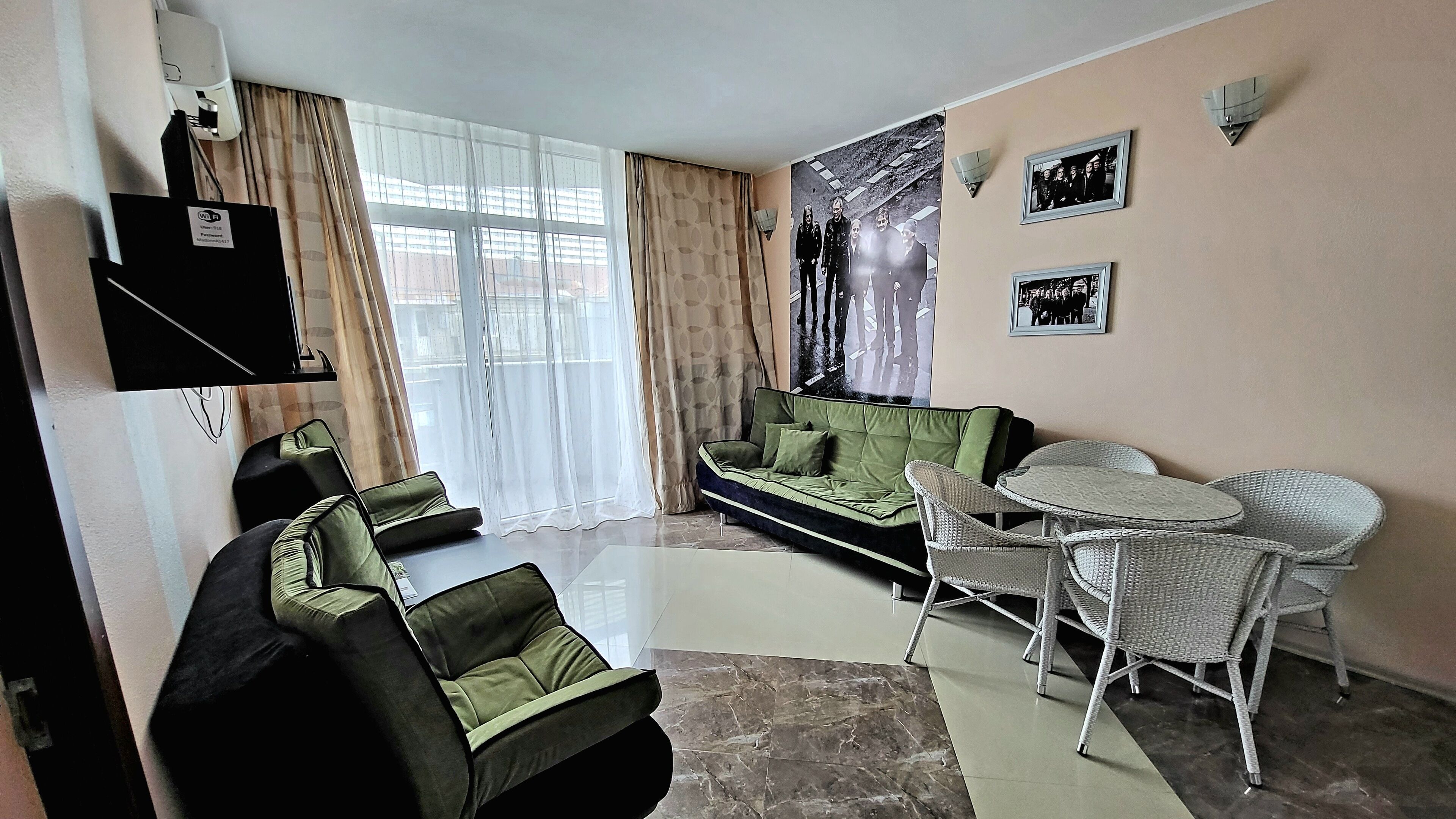 Foto - Rock Hotel First Line