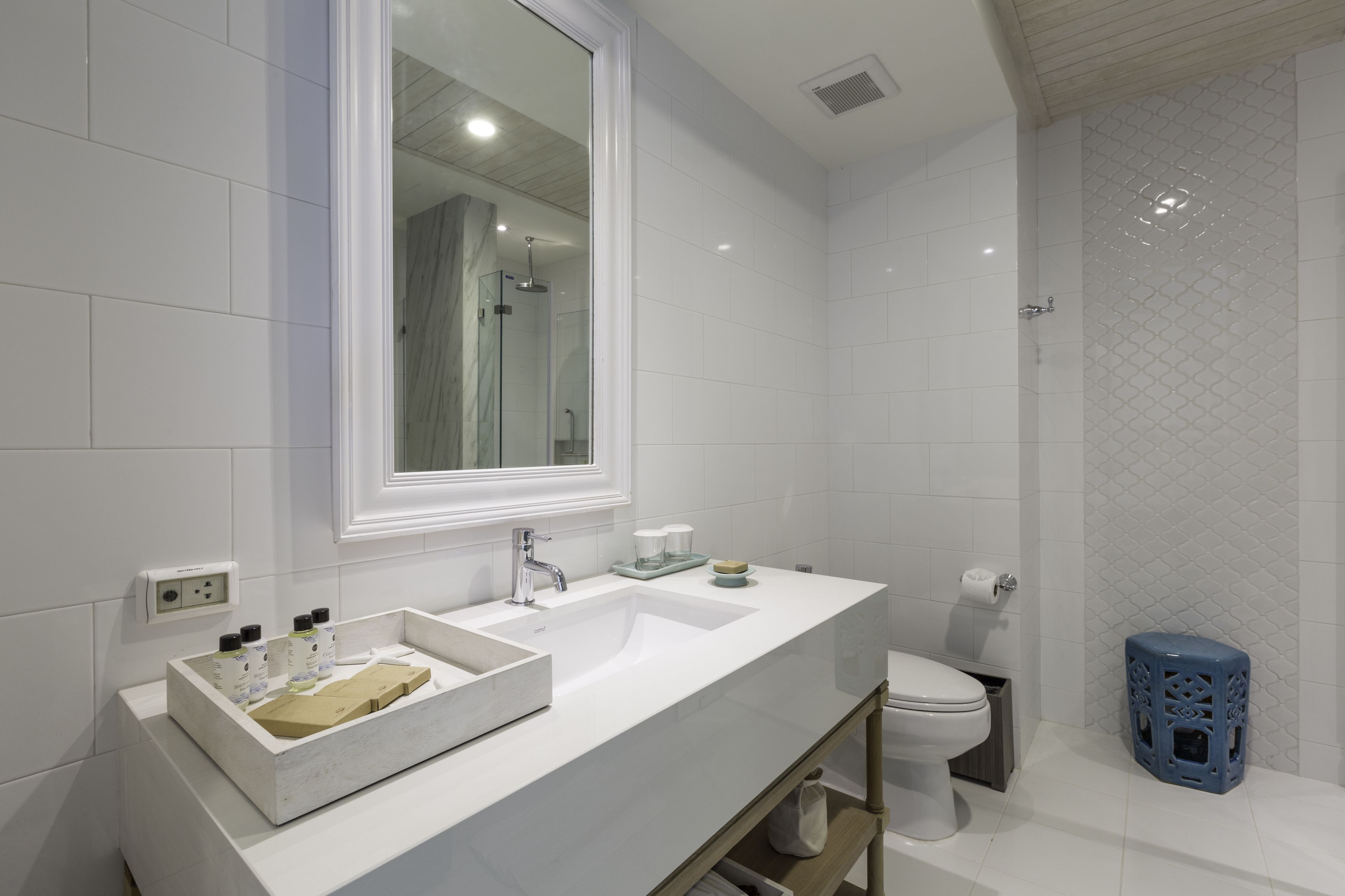 1 bedroom, premium bedding, minibar, in-room safe