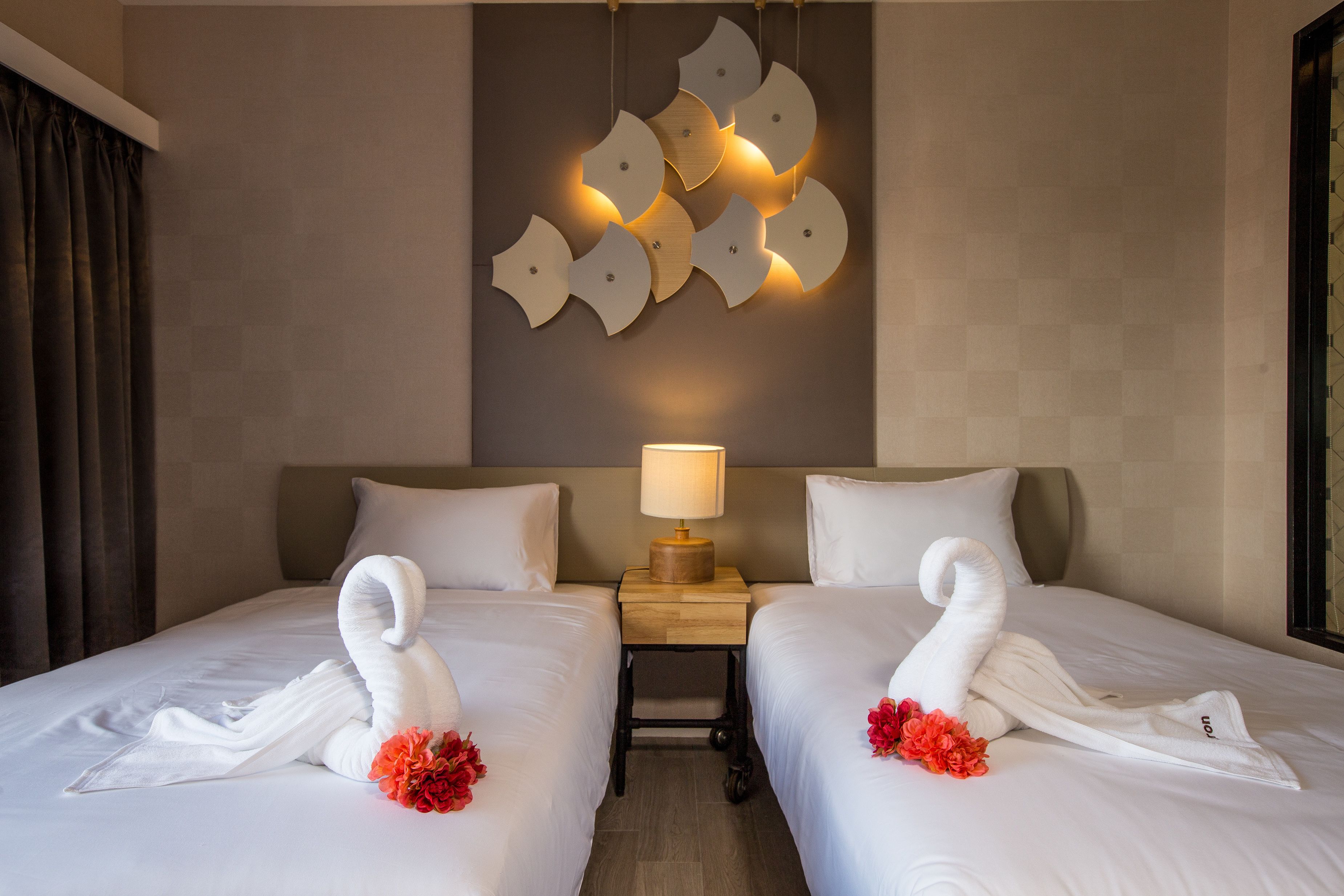 Superior Double Room | ตู้นิรภัยในห้องพัก, โต๊ะทำงาน, Wi-Fi ฟรี, ผ้าปูที่นอน