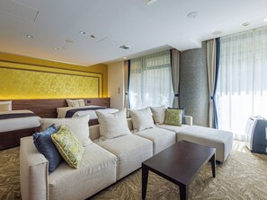 Quarto duplo premium, para não fumantes | Cofres nos quartos, quartos à prova de som, Wi-Fi de cortesia