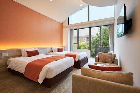 In-room safe, soundproofing, free WiFi, bed sheets. WeBase Kamakura