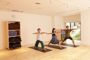 Yoga - WeBase Kamakura (Kamakura)