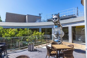 Se sirven desayunos, almuerzos y cenas; cocina de la granja a la mesa