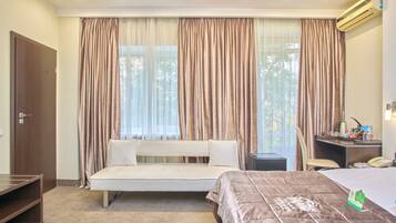 Chambre Double Standard | 1 chambre, literie de qualité supérieure, minibar