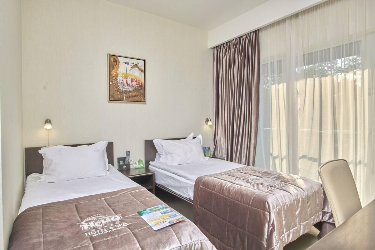 Camera Standard con 2 letti singoli | 1 camera, biancheria da letto di alta qualità, minibar