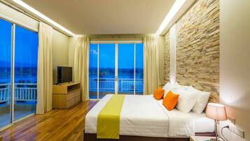 3 bedrooms, minibar, in-room safe, desk