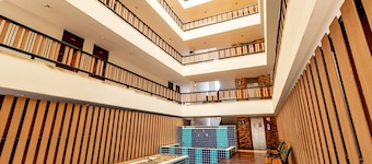 Grannylla Residence Charoenkrung