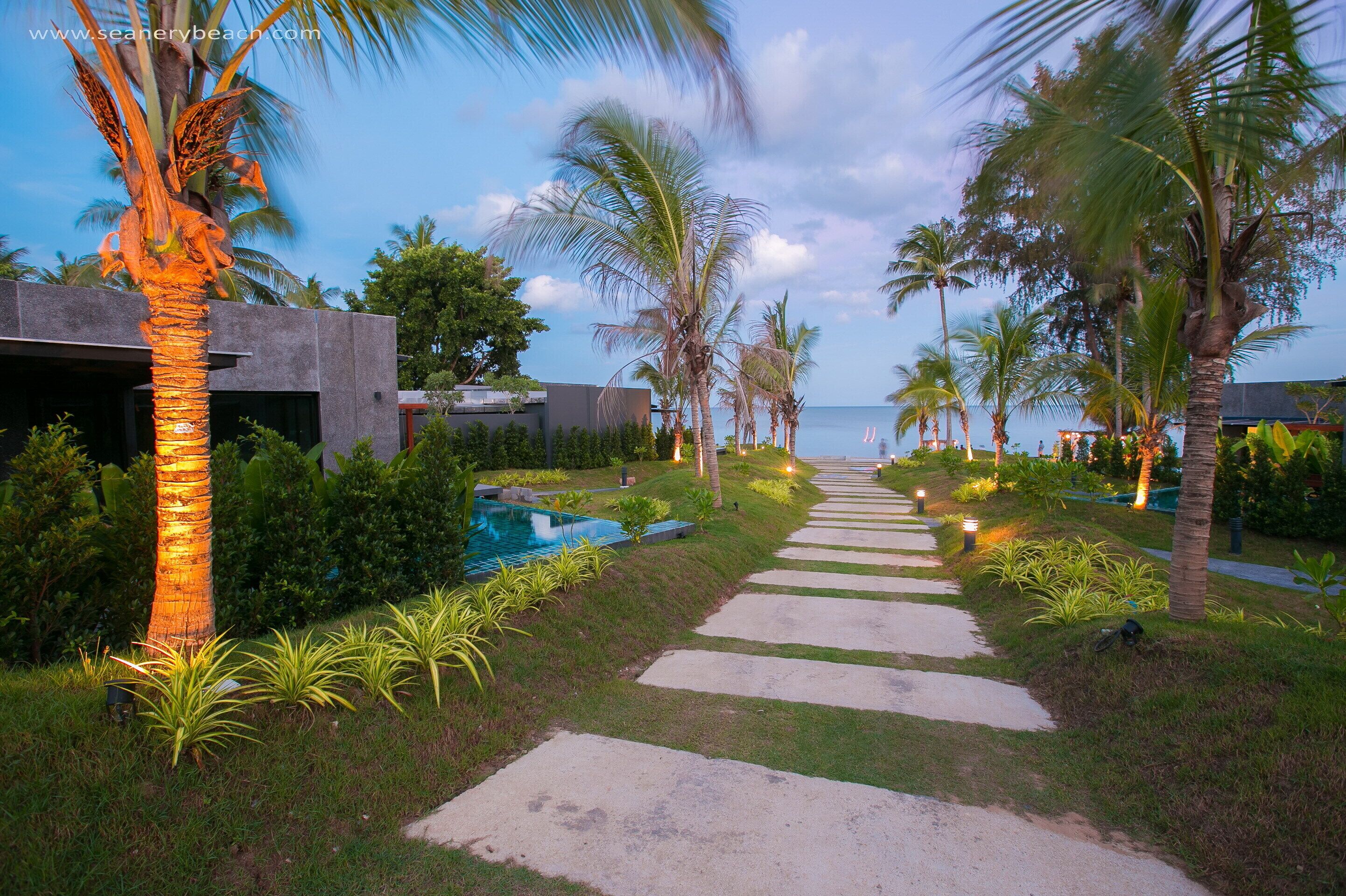 المنشأة من الخارج