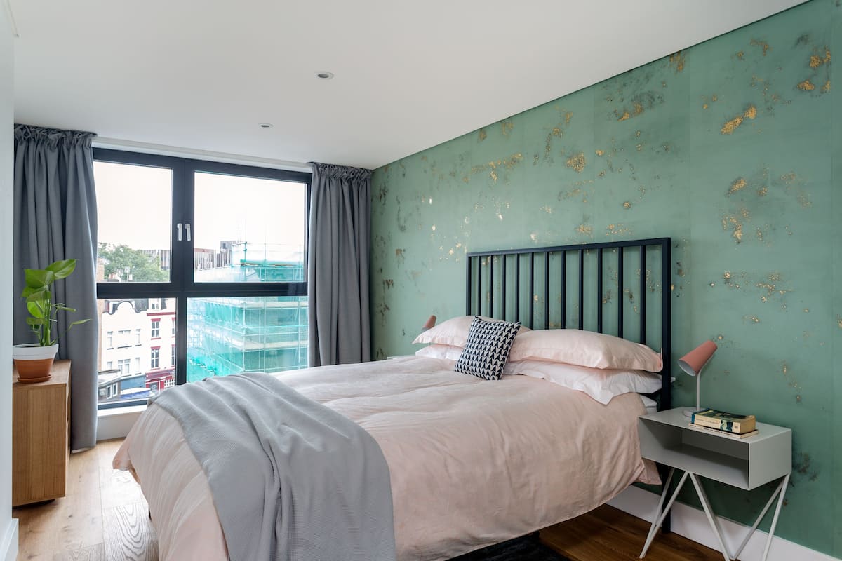 Premium bedding, iron/ironing board, cots/infant beds, free WiFi