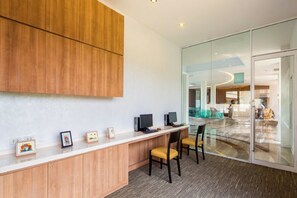 Business centre - Pattana Golf Club & Resort-mansion (Si Racha)