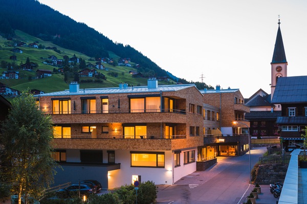 Télévision à écran plat