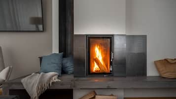 Classic-Chalet | Wohnbereich | Flachbildfernseher