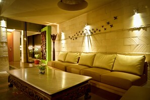 Khu tiếp khách ở sảnh