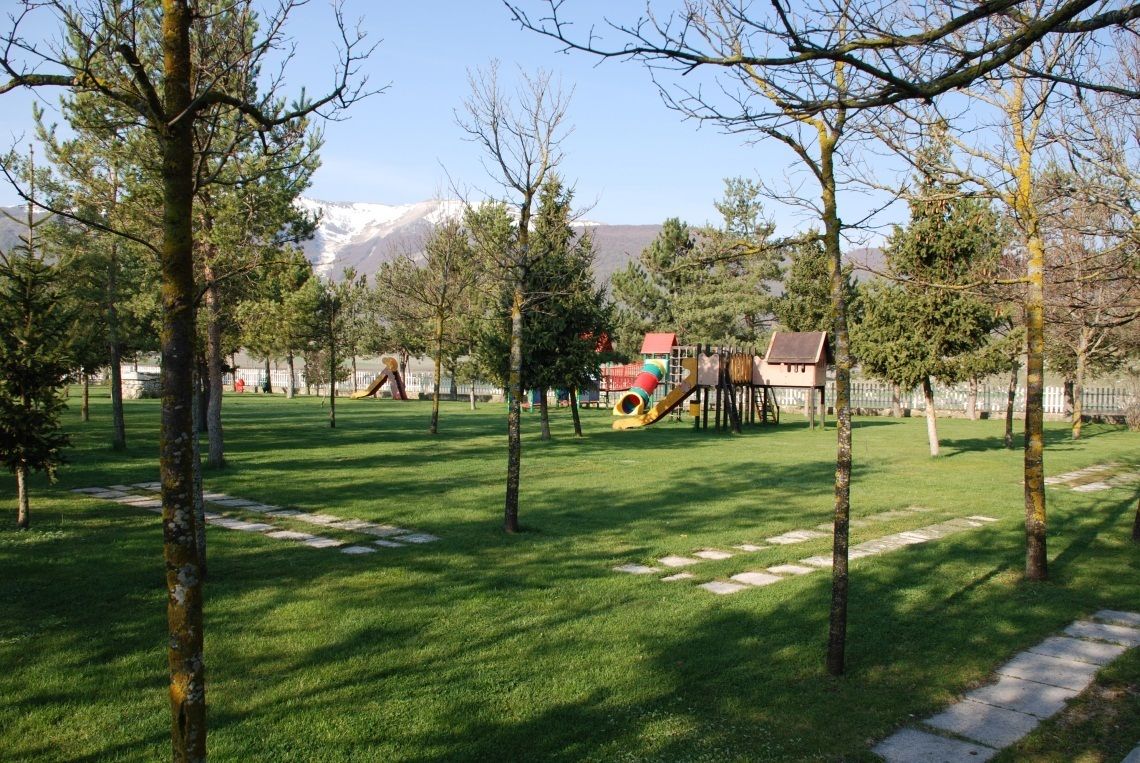 children’s play area – outdoor