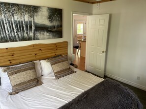Luxury-Penthouse, 1 Schlafzimmer, Seeblick (No Pets Allowed) | Bettwäsche
