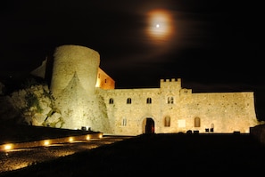 Front of property - evening/night - Residenza Ducale (Bovino)