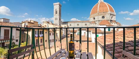 Familienapartment, 3 Schlafzimmer, Stadtblick (Via del Corso 12) | Blick auf die Stadt