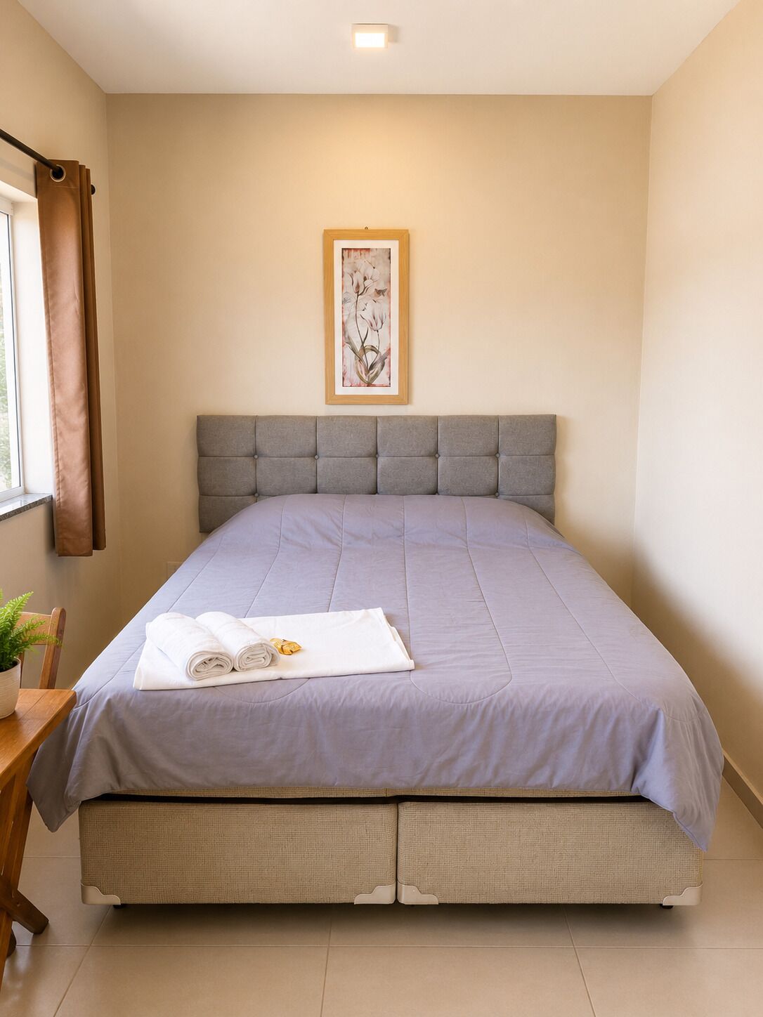 Deluxe Double Room Single Use, 1 King Bed, Beach View, Sea Facing | Minibar, soundproofing, free WiFi, bed sheets