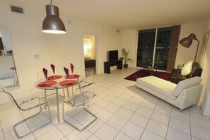 Living room - Vacation District (Miami)