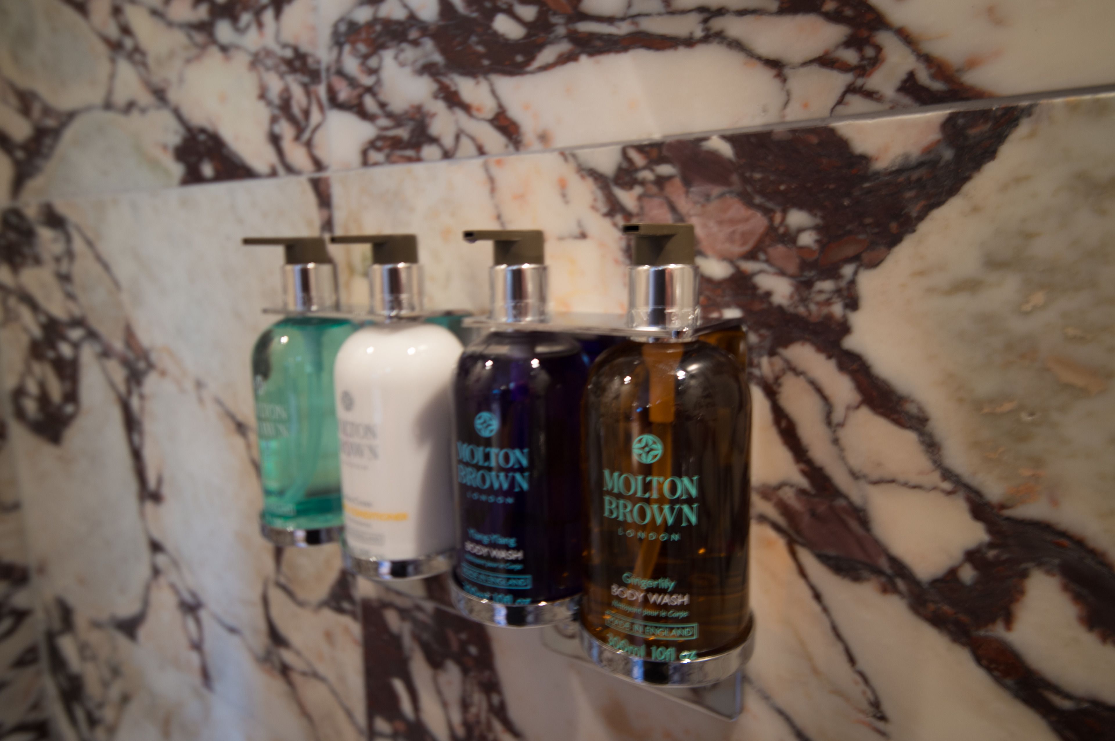 luxury room | bathroom amenities | shower, free toiletries, hair dryer, towels