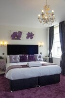 双人房（单人入住） | 熨斗/熨板、免费 WiFi、床单