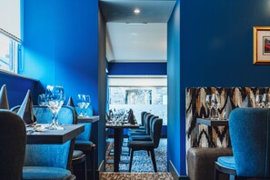 Breakfast, lunch and dinner served - Star Hotel (Kingussie)