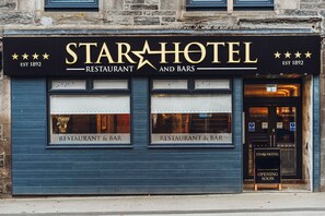 Exterior - Star Hotel (Kingussie)
