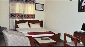 1 slaapkamer, een minibar, een kluis op de kamer, gratis wifi