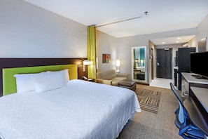 Hypo-allergenic bedding, desk, laptop workspace, blackout curtains - Home2 Suites by Hilton Gonzales, LA (Gonzales)