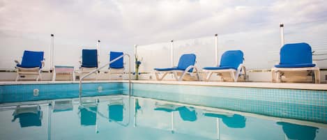 Penthouse Supérieur | Piscine privée