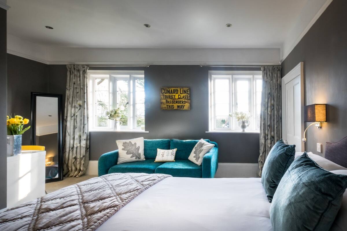 Superior Double Room | Minibar, free WiFi, bed sheets