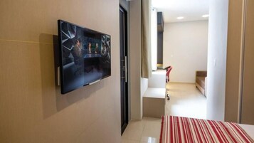 Míníbar, skrifborð, ókeypis þráðlaus nettenging