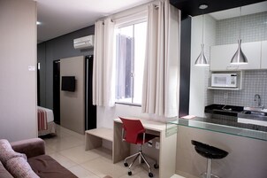 Lúxusherbergi fyrir einn | Míníbar, skrifborð, ókeypis þráðlaus nettenging