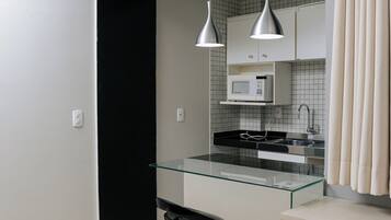 Minibar, desk, free WiFi