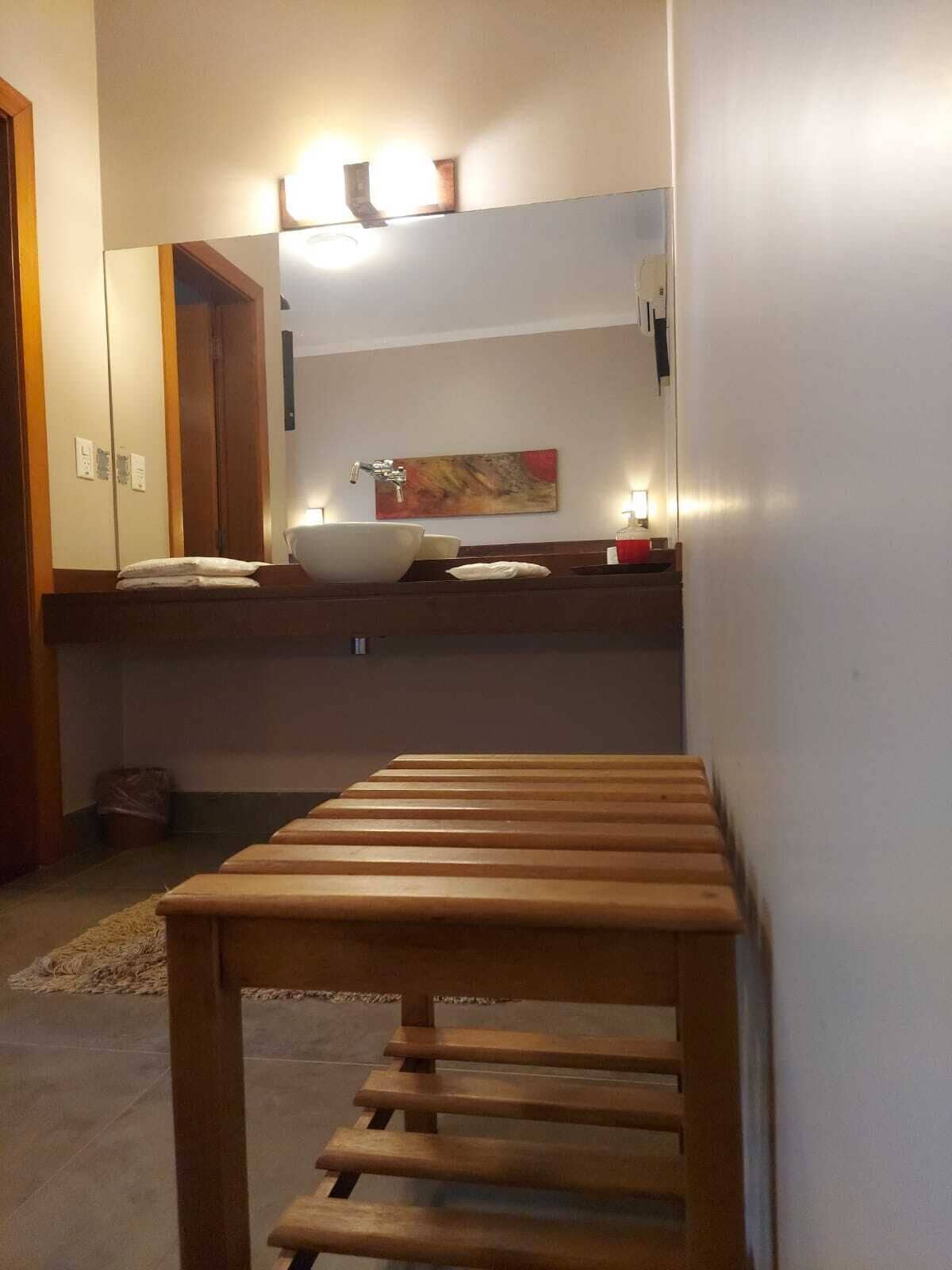 1 bedroom, minibar, desk, free wifi