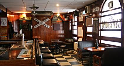 Southern Railway Hotel Goulburn