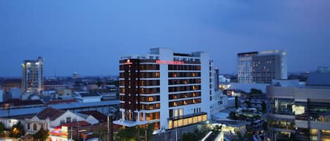 Front of property – evening/night